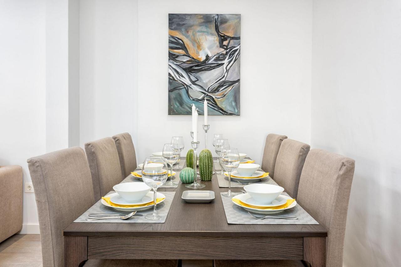 Merced Suites In Malaga By Solaga Holiday Homes Екстериор снимка