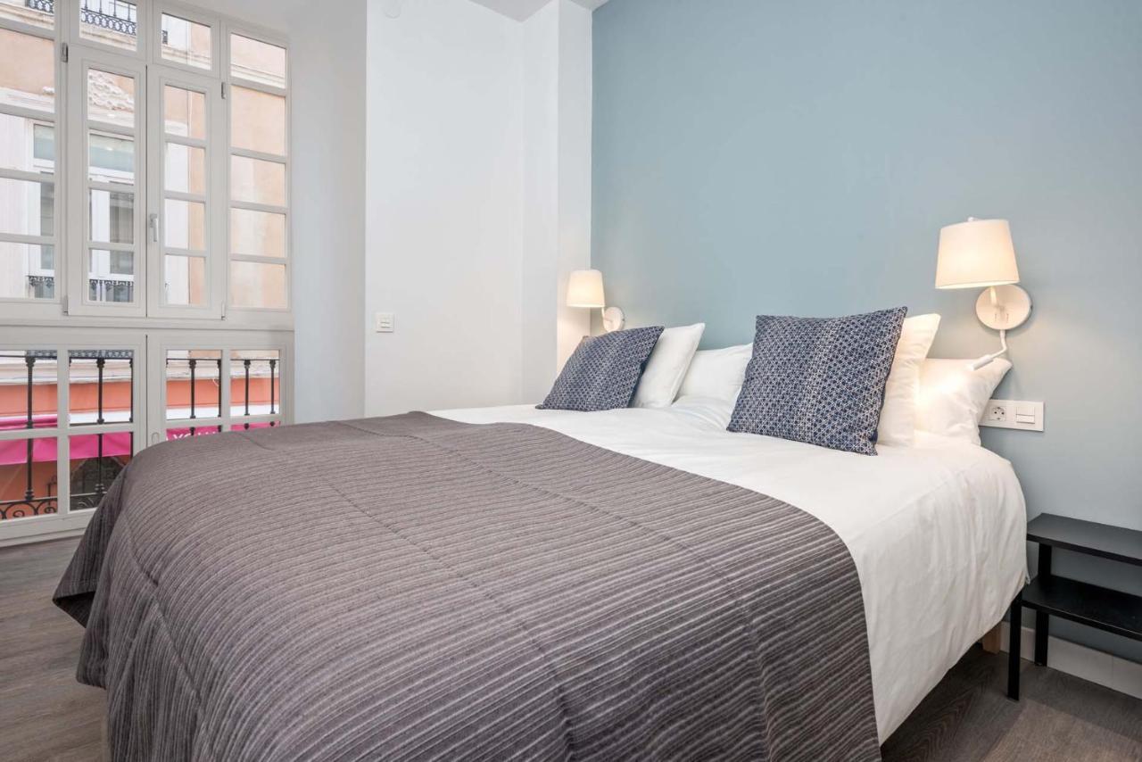 Merced Suites In Malaga By Solaga Holiday Homes Екстериор снимка