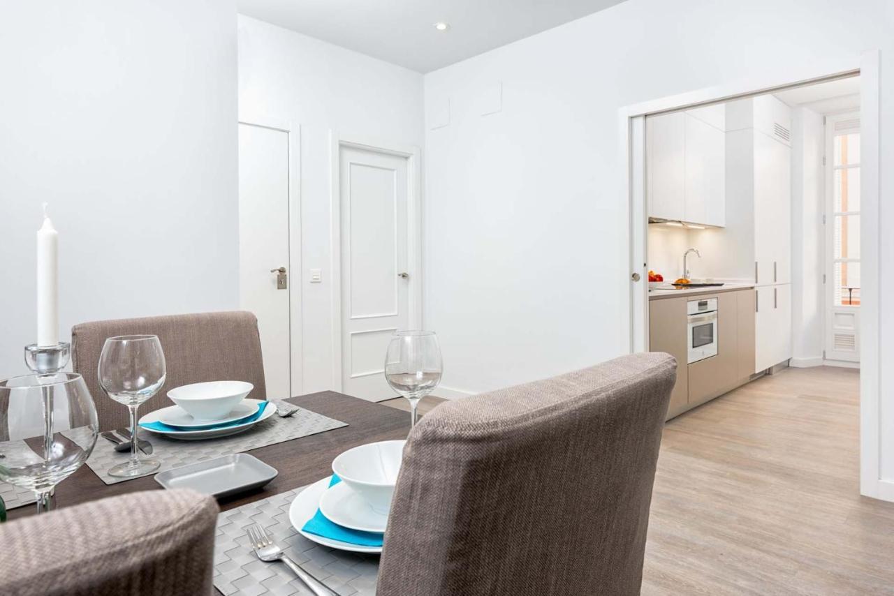 Merced Suites In Malaga By Solaga Holiday Homes Екстериор снимка