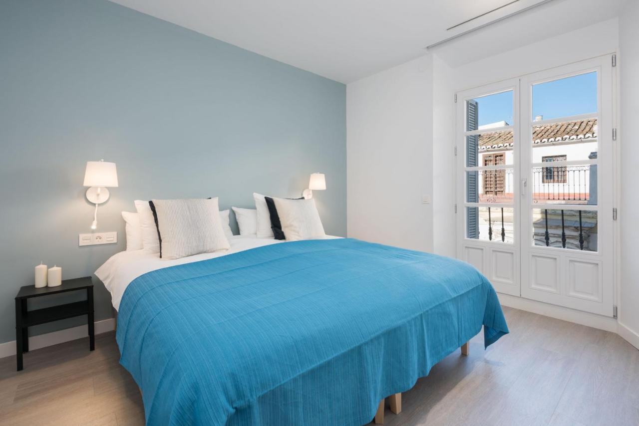 Merced Suites In Malaga By Solaga Holiday Homes Екстериор снимка