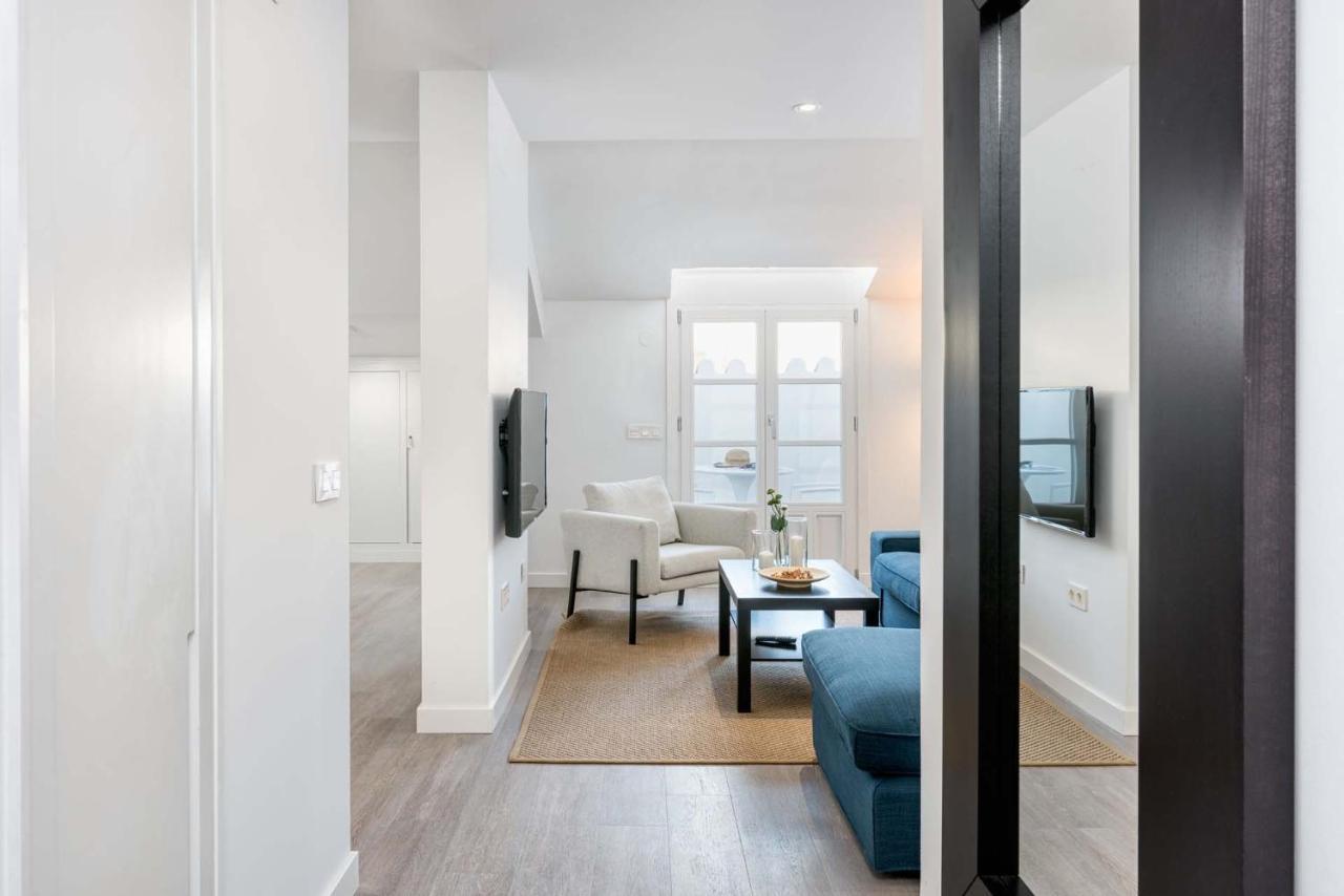 Merced Suites In Malaga By Solaga Holiday Homes Екстериор снимка