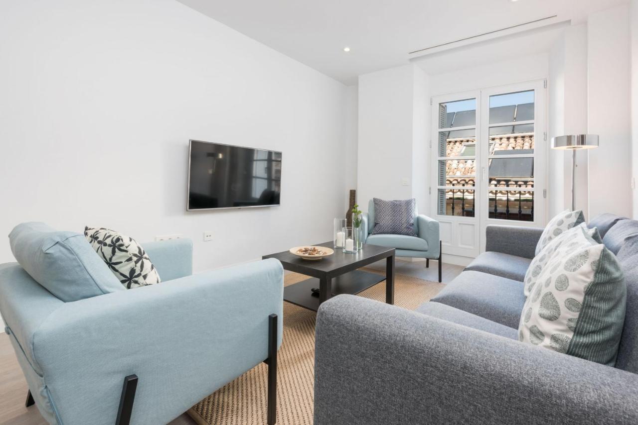 Merced Suites In Malaga By Solaga Holiday Homes Екстериор снимка
