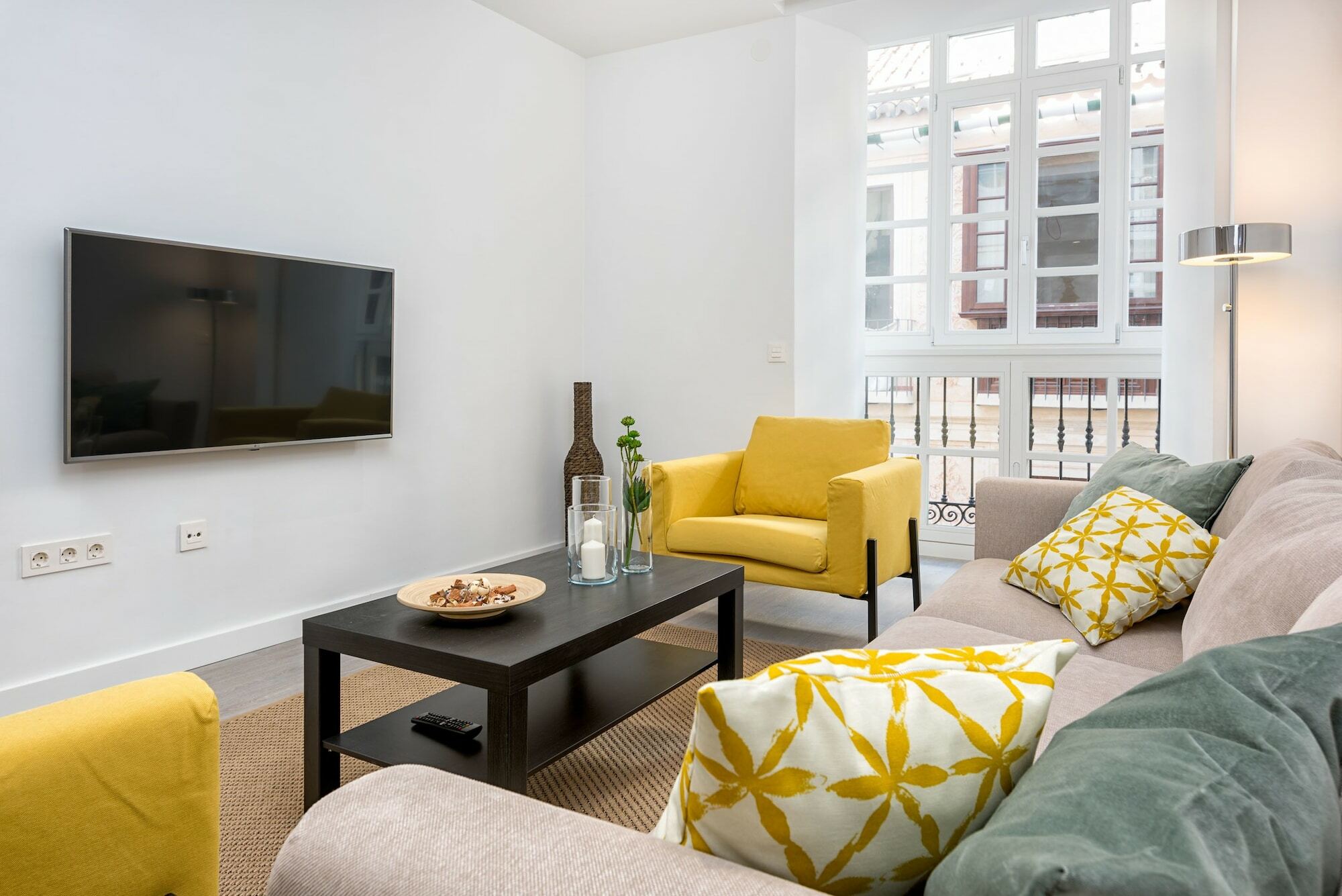 Merced Suites In Malaga By Solaga Holiday Homes Екстериор снимка
